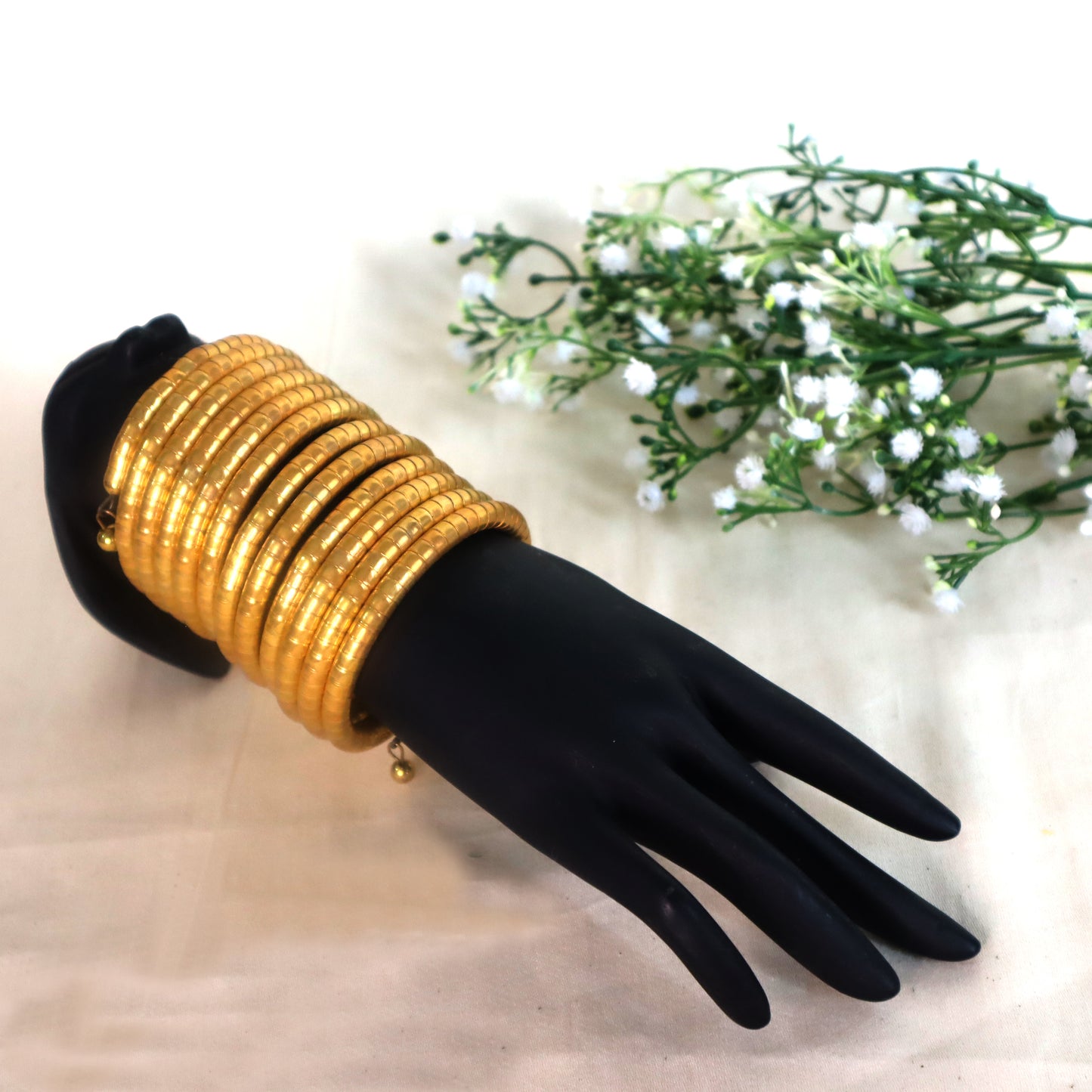 Zariya Bracelet cum Gajra