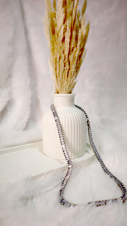 Tennis Necklace Baguette
